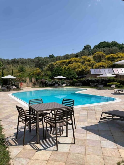 Il Casale Apartment Limite ภายนอก รูปภาพ