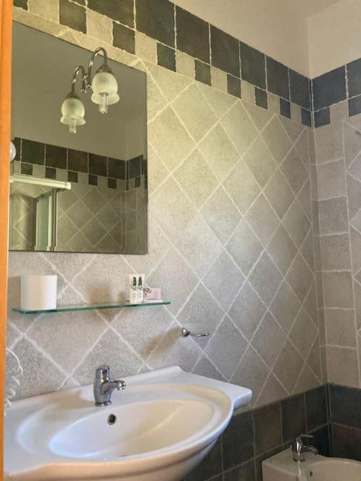 Il Casale Apartment Limite ภายนอก รูปภาพ
